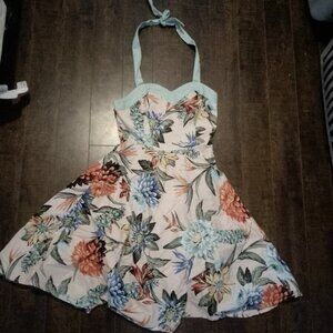 Pinup halter dress